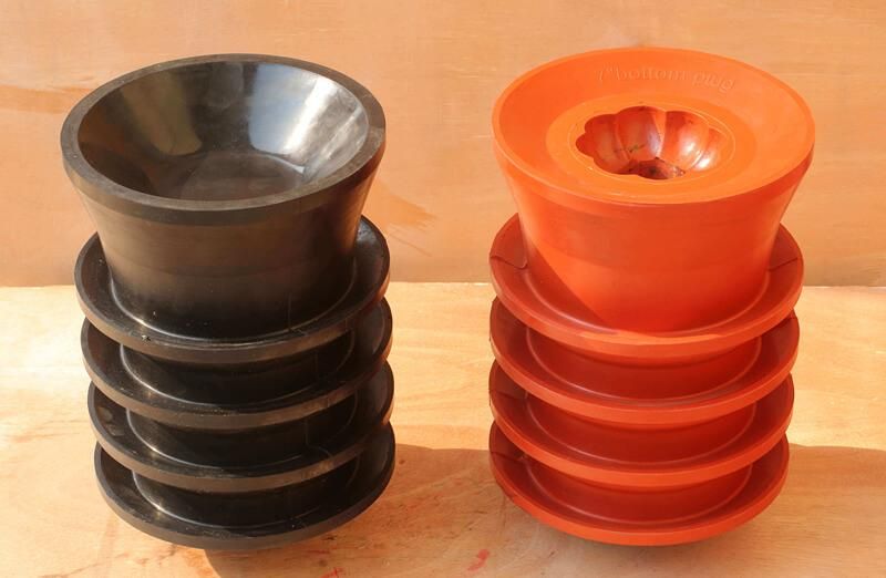 Rubber Cementing Plug Top Snd Bottom