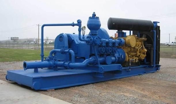 API F-1300 Triplex Single Action Mud Pump